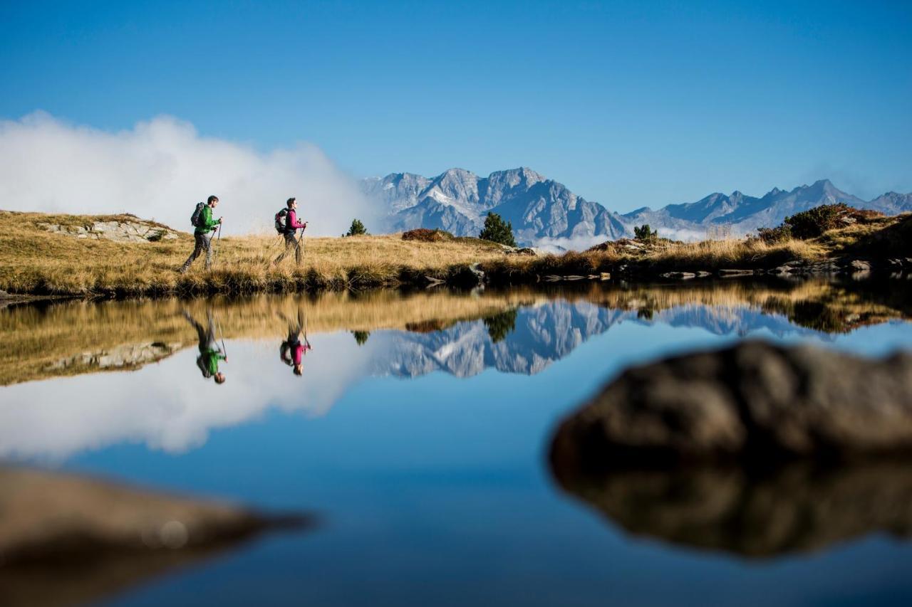 Hotel Fronza - Your Hike & Mountain Home Лутаго Экстерьер фото