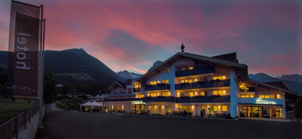 Hotel Fronza - Your Hike & Mountain Home Лутаго Экстерьер фото