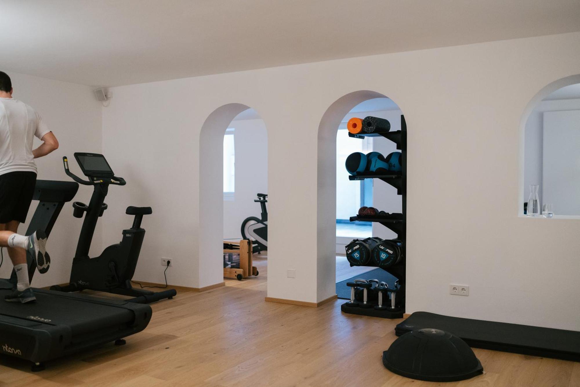 Hotel Fronza - Your Hike & Mountain Home Лутаго Экстерьер фото
